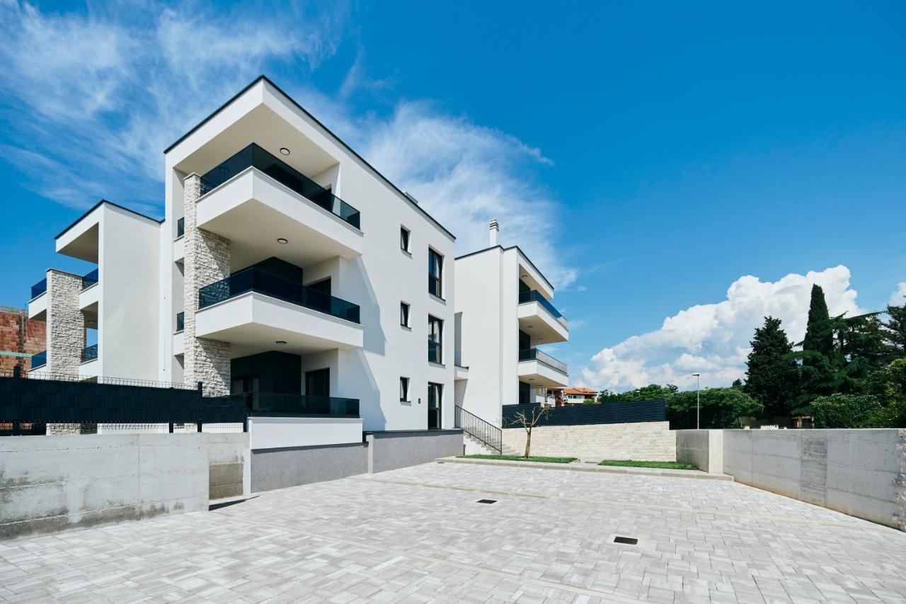 Apartments San Maris 2 Umago Esterno foto